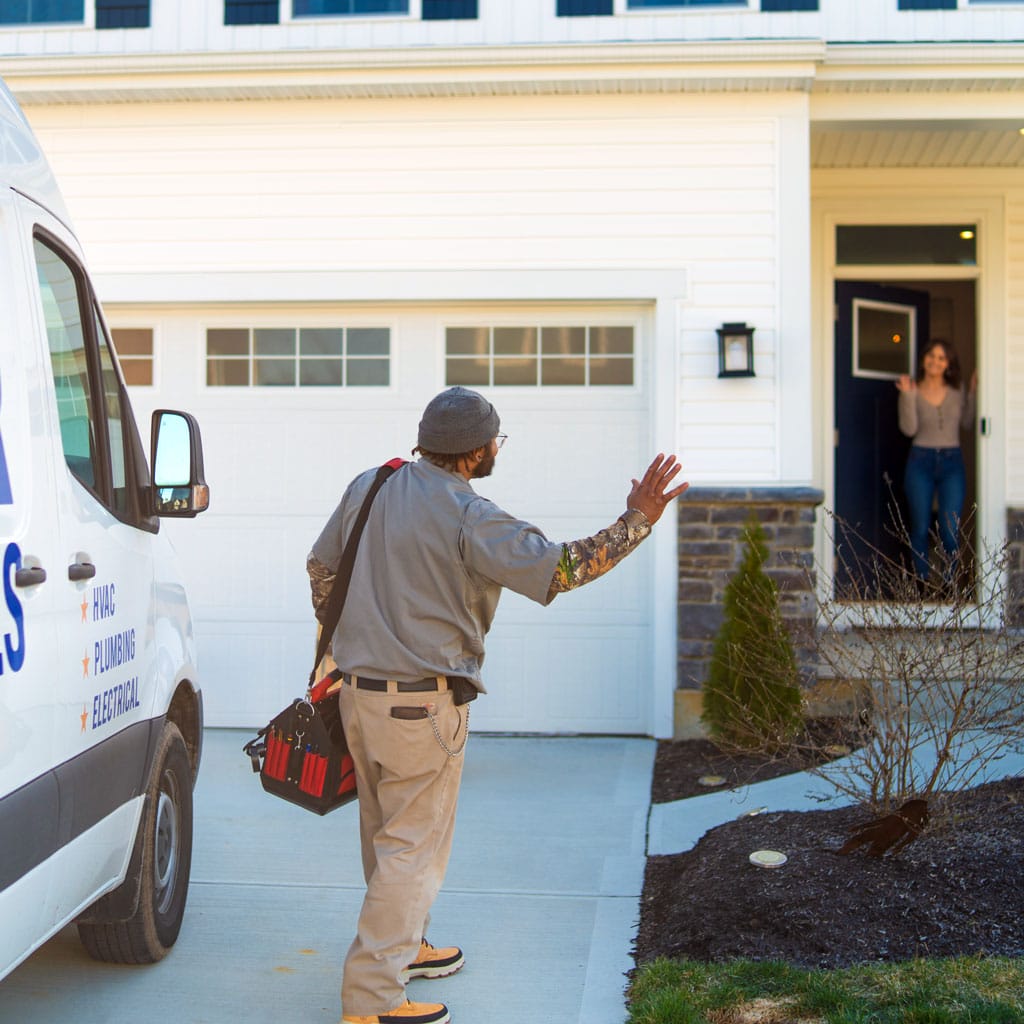 Reviews | Five Star Home Services homeowner greeting technician
