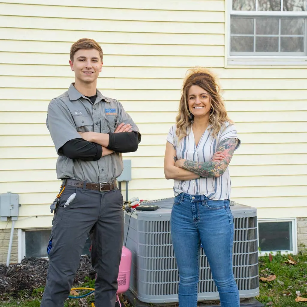 Cincinnati, OH Air Conditioning technician with a homeowner